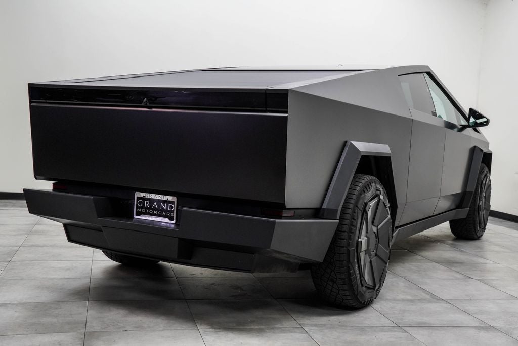 2024 Tesla Cybertruck Base