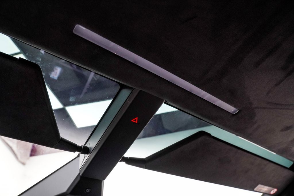 2024 Tesla Cybertruck Base