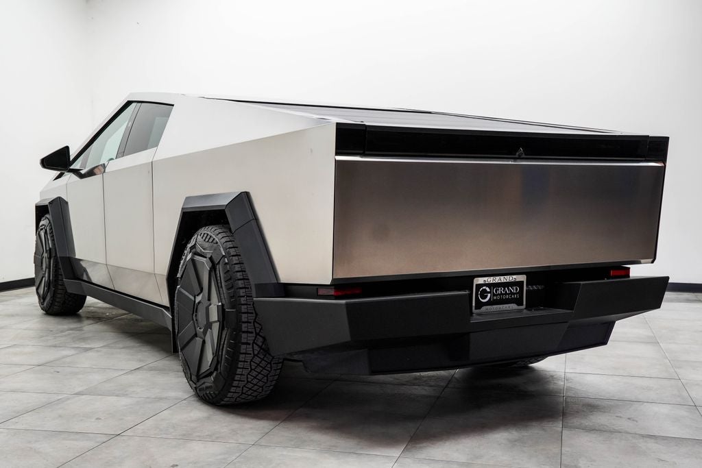 2024 Tesla Cybertruck Base