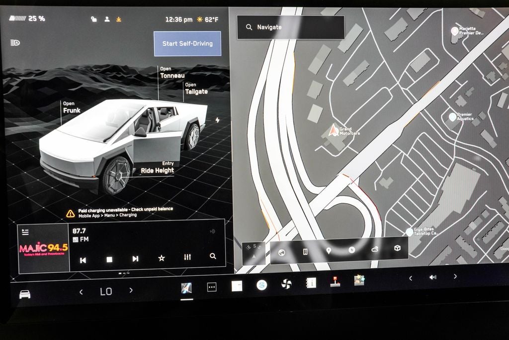 2024 Tesla Cybertruck Base