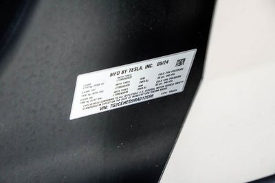 2024 Tesla Cybertruck Base