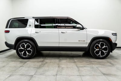 2023 Rivian R1S Adventure