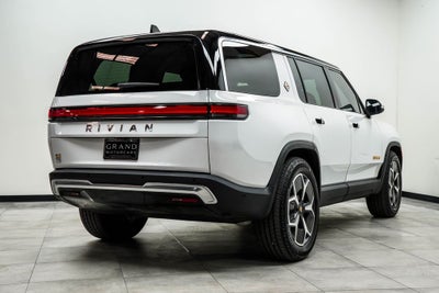 2023 Rivian R1S Adventure