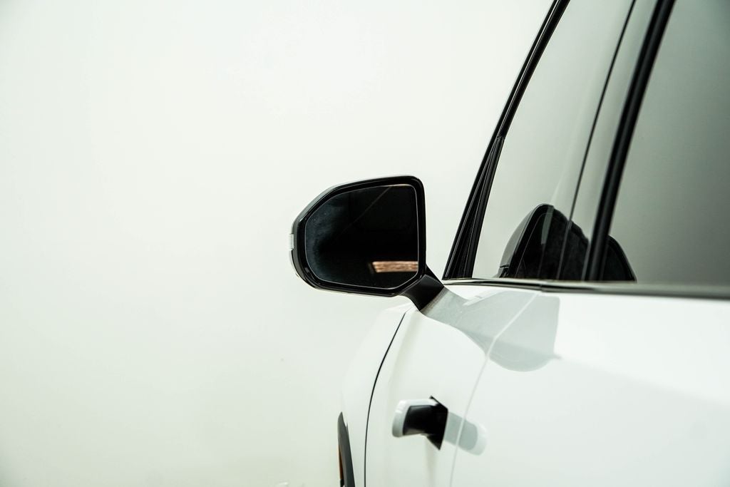 2023 Rivian R1S Adventure