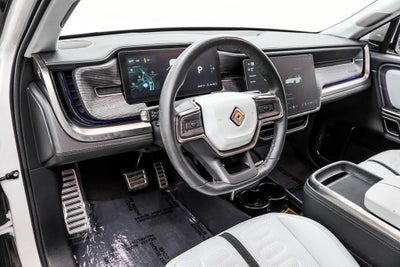 2023 Rivian R1S Adventure