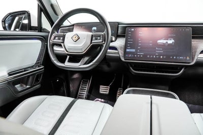 2023 Rivian R1S Adventure