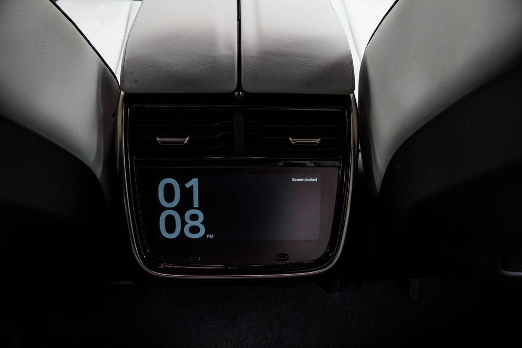 2023 Rivian R1S Adventure