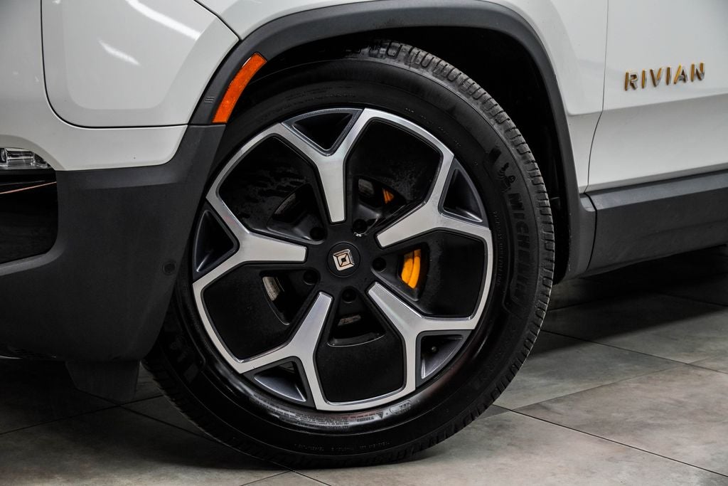 2023 Rivian R1S Adventure