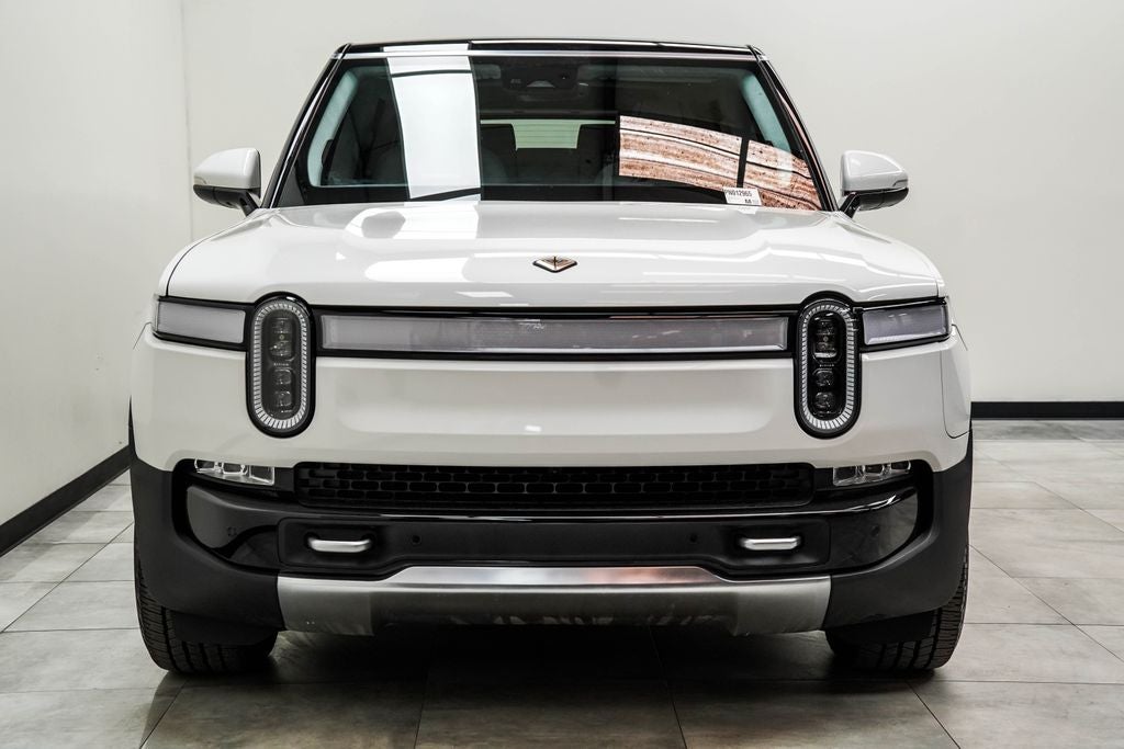 2023 Rivian R1S Adventure