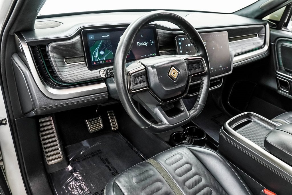 2023 Rivian R1S Adventure