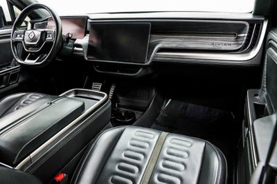 2023 Rivian R1S Adventure