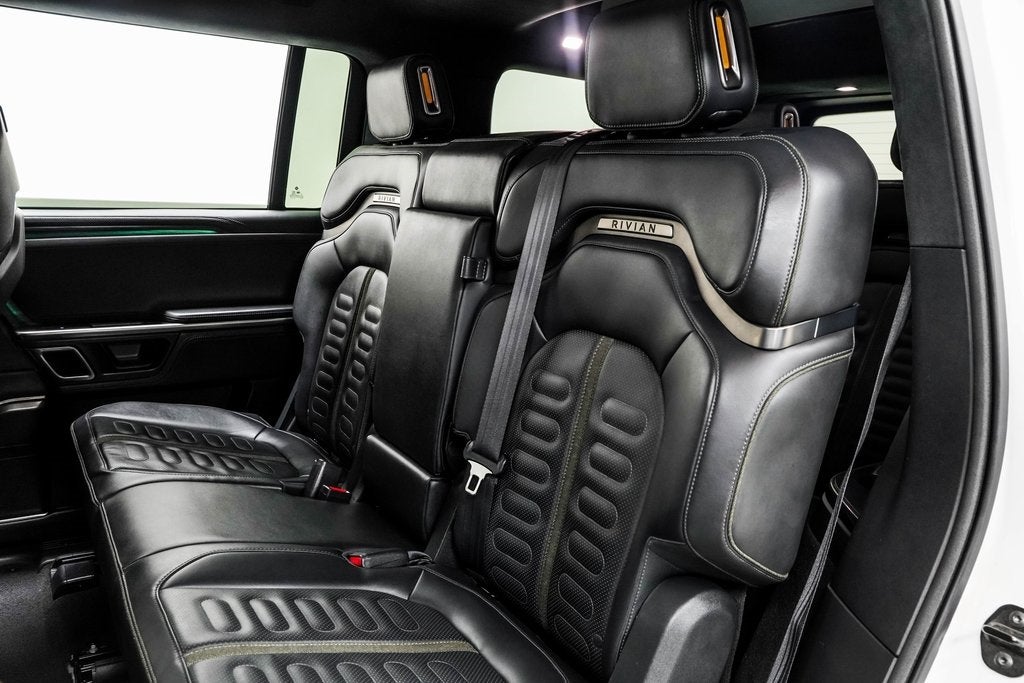 2023 Rivian R1S Adventure