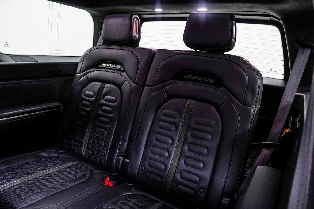 2023 Rivian R1S Adventure