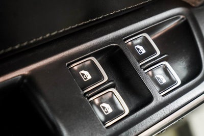 2023 Rivian R1S Adventure