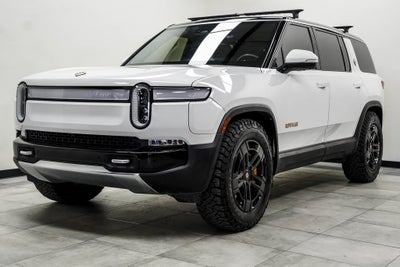 2023 Rivian R1S Adventure