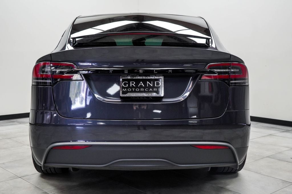 2025 Tesla Model X Base