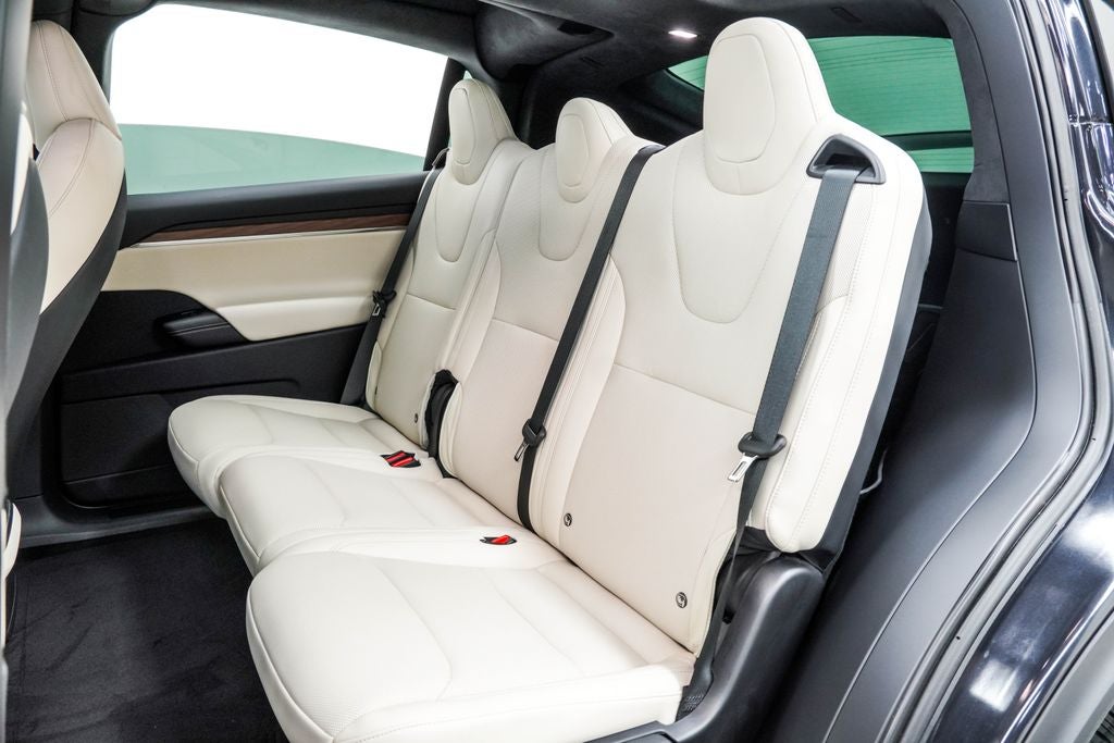 2025 Tesla Model X Base