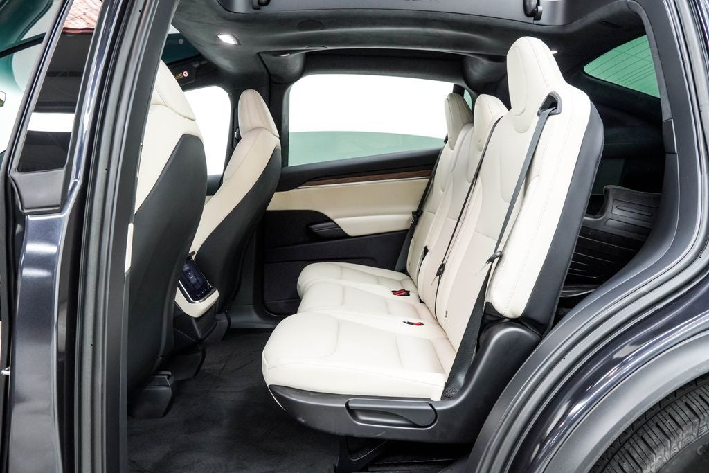 2025 Tesla Model X Base