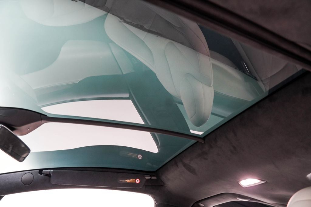 2025 Tesla Model X Base