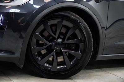 2025 Tesla Model X Base