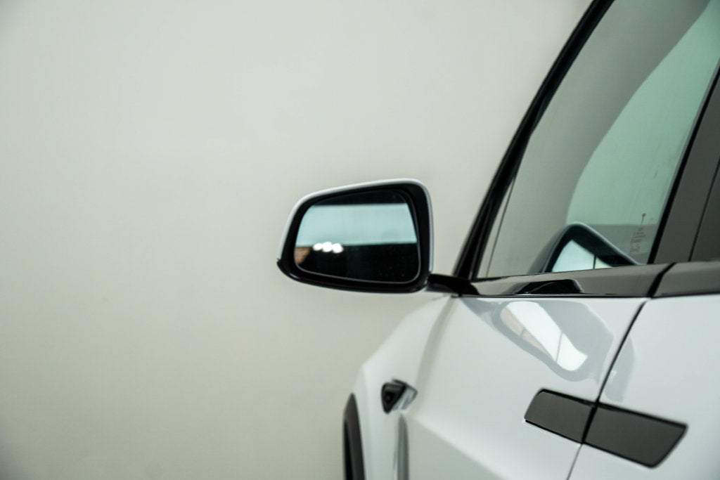 2023 Tesla Model X Base