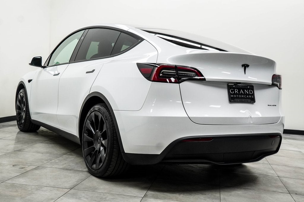 2024 Tesla Model Y Long Range