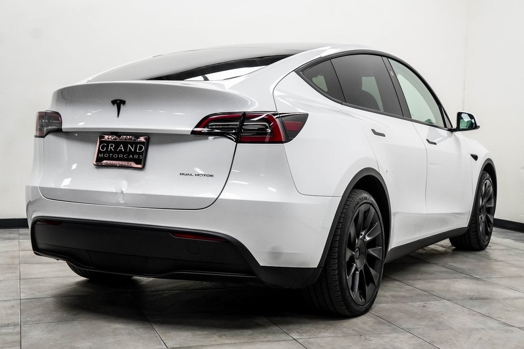 2024 Tesla Model Y Long Range