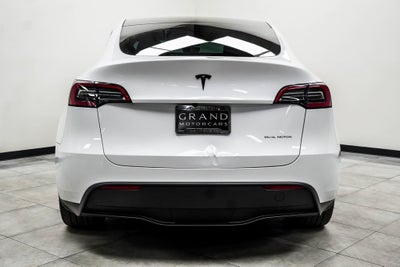 2024 Tesla Model Y Long Range