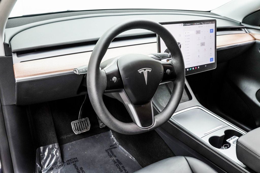 2025 Tesla Model Y Long Range