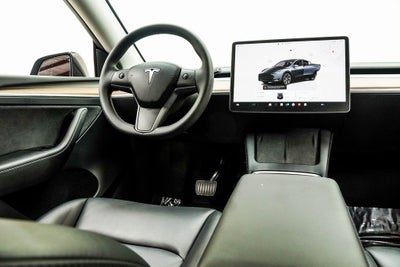 2025 Tesla Model Y Long Range