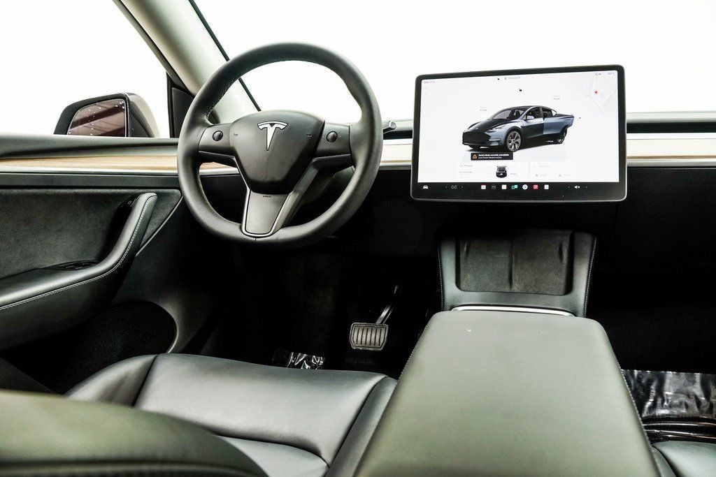 2025 Tesla Model Y Long Range