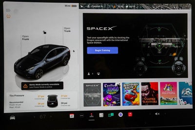 2025 Tesla Model Y Long Range