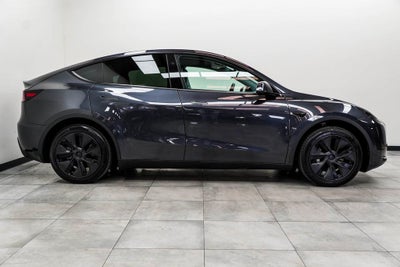2025 Tesla Model Y Long Range