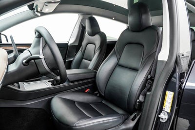 2025 Tesla Model Y Long Range