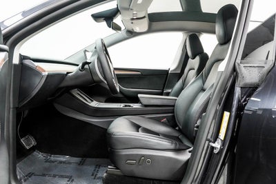 2025 Tesla Model Y Long Range