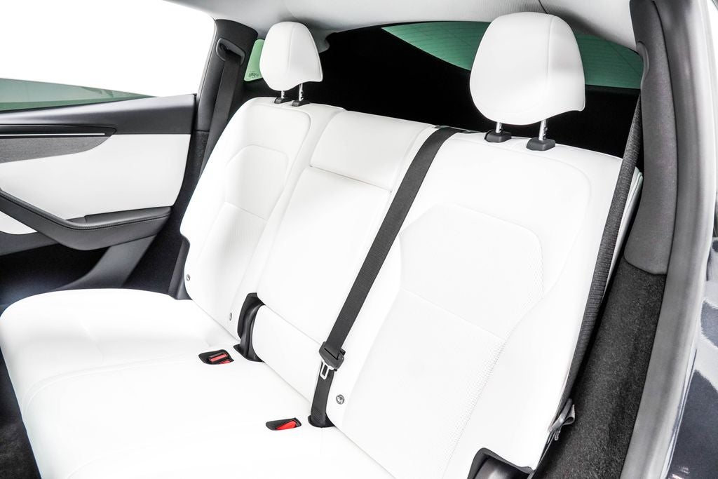 2026 Tesla Model Y Premium