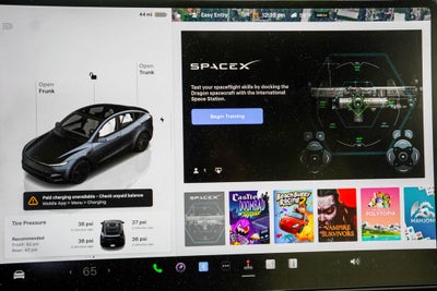 2026 Tesla Model Y Premium