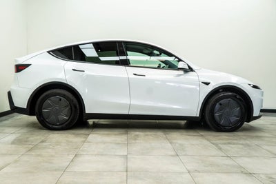 2026 Tesla Model Y Standard Range