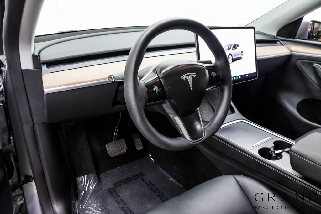 2024 Tesla Model Y Long Range