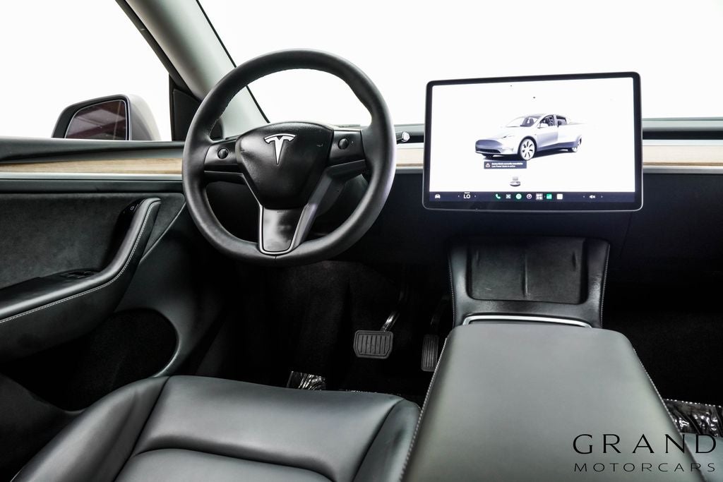 2024 Tesla Model Y Long Range