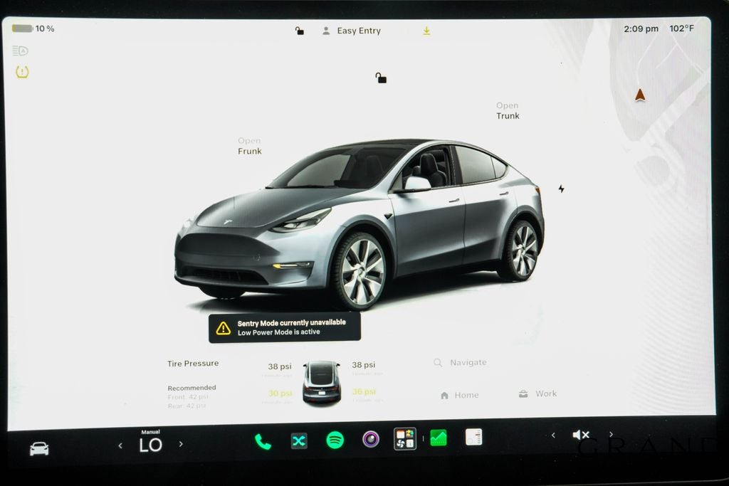 2024 Tesla Model Y Long Range