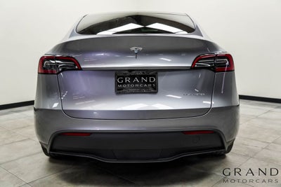 2024 Tesla Model Y Long Range