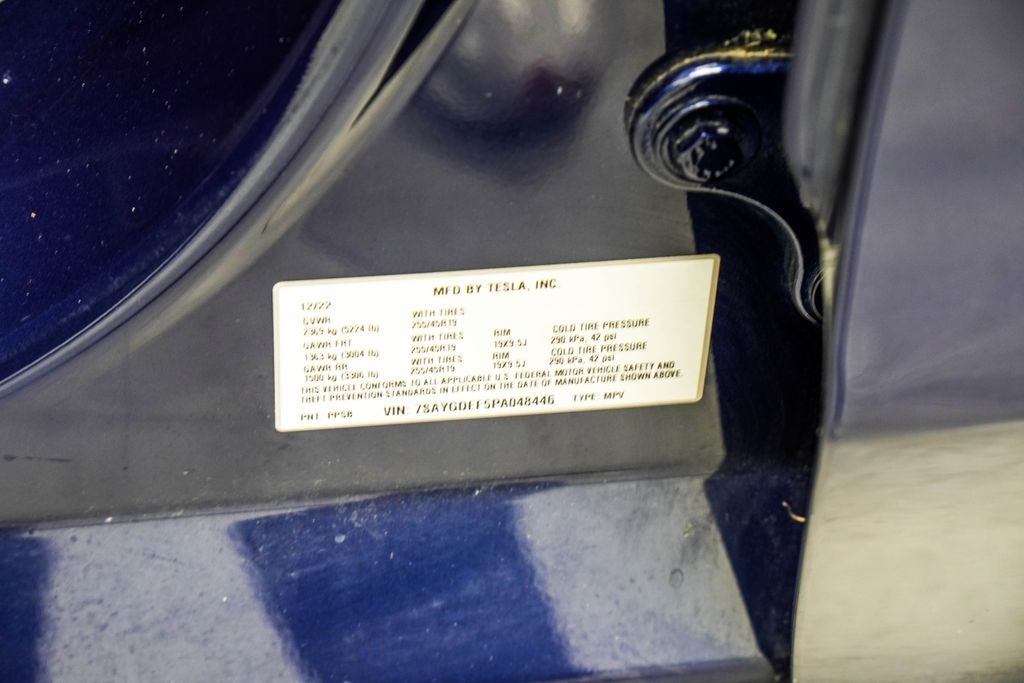 2023 Tesla Model Y Performance