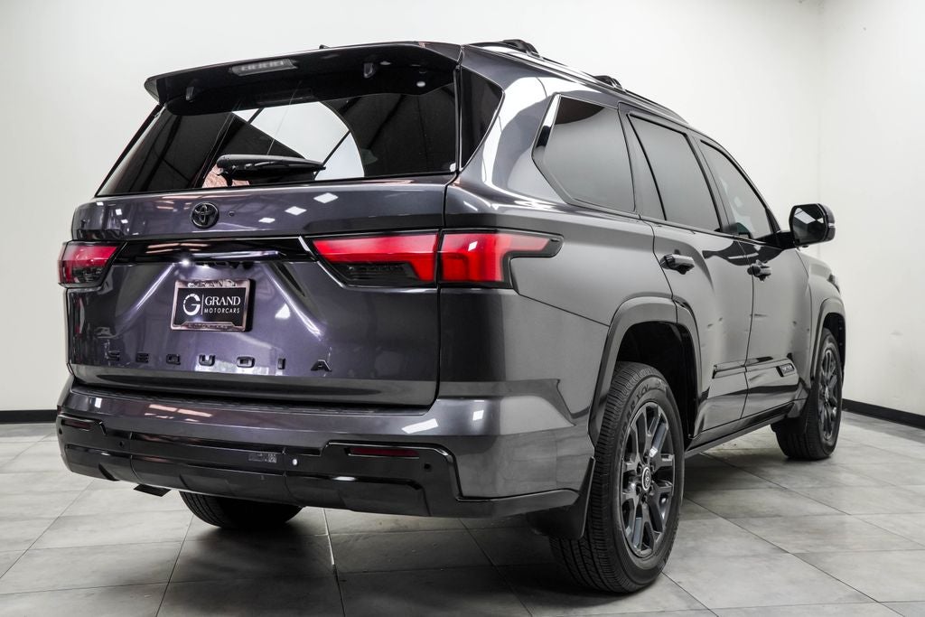 2024 Toyota Sequoia Platinum