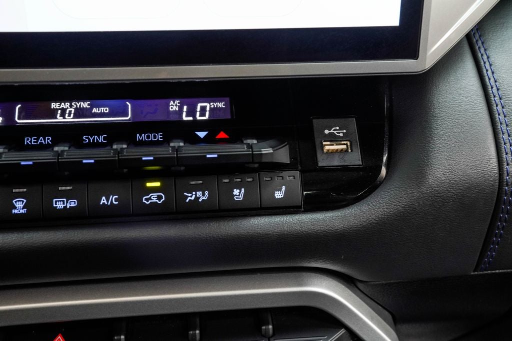 2024 Toyota Sequoia Platinum