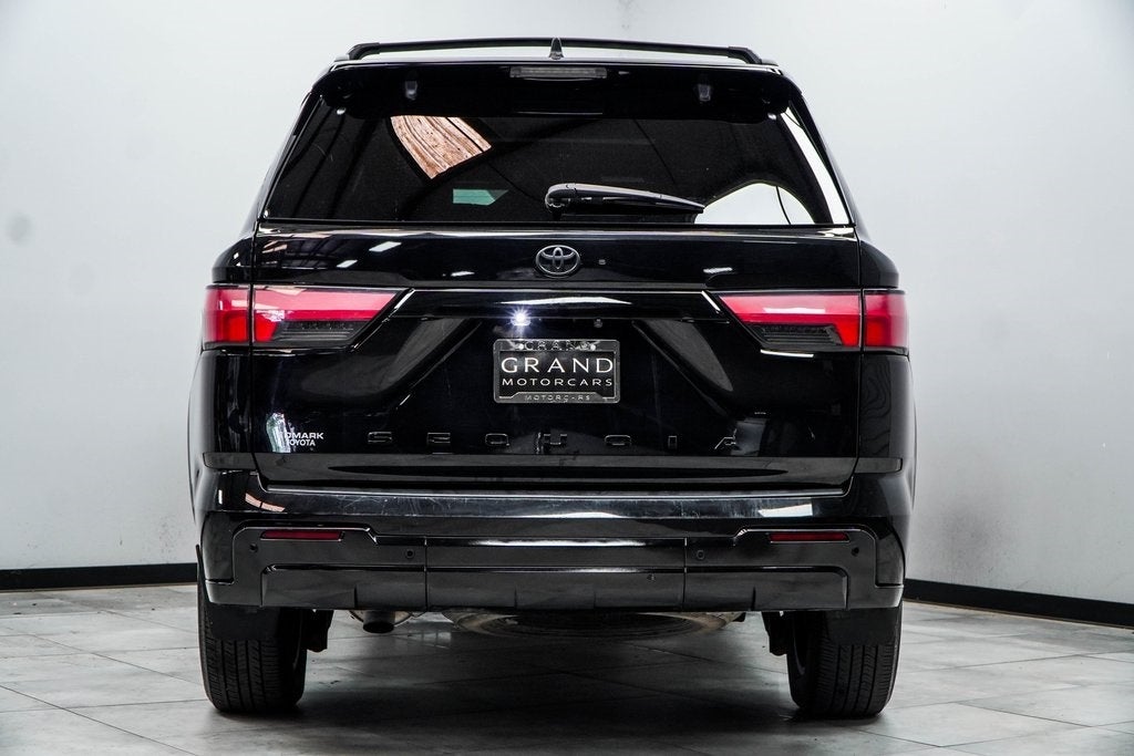 2024 Toyota Sequoia Platinum