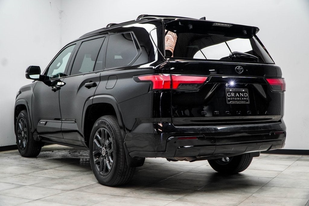 2024 Toyota Sequoia Platinum