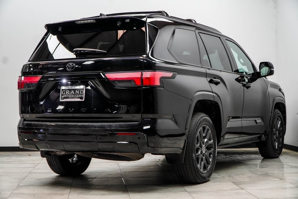 2024 Toyota Sequoia Platinum