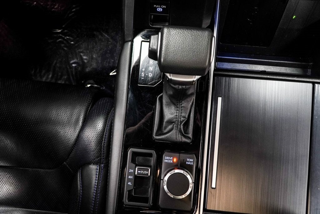 2024 Toyota Sequoia Platinum