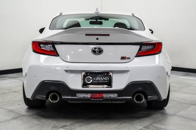 2024 Toyota GR86 Premium